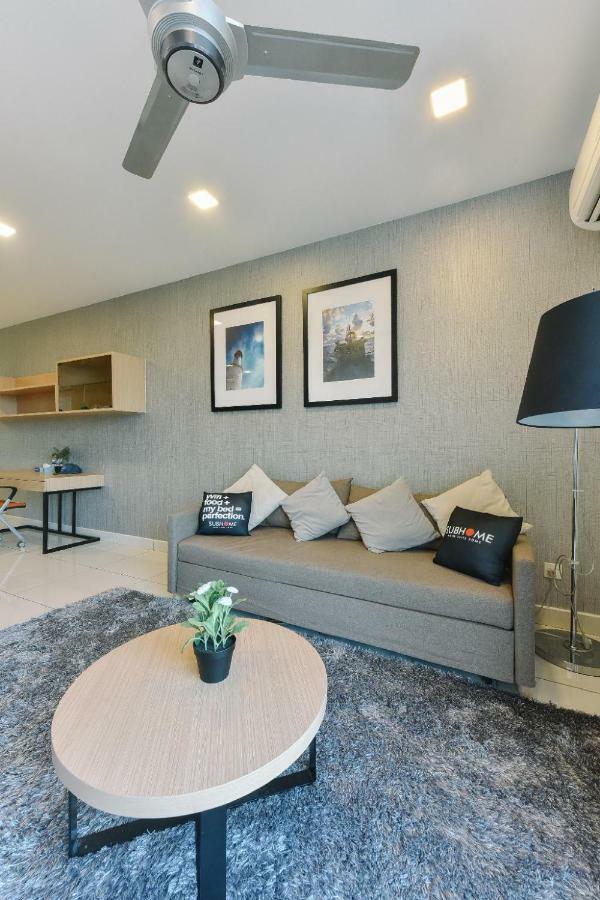 1 Tebrau Suites By Subhome Johor Bahru Exterior photo